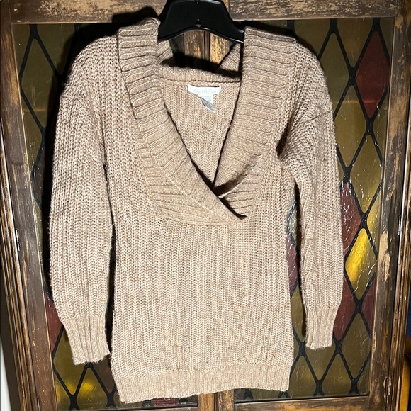 Charlotte Russe Sweaters - Cozy Charlotte Russe Tan and Cream Marled Women's Sweater